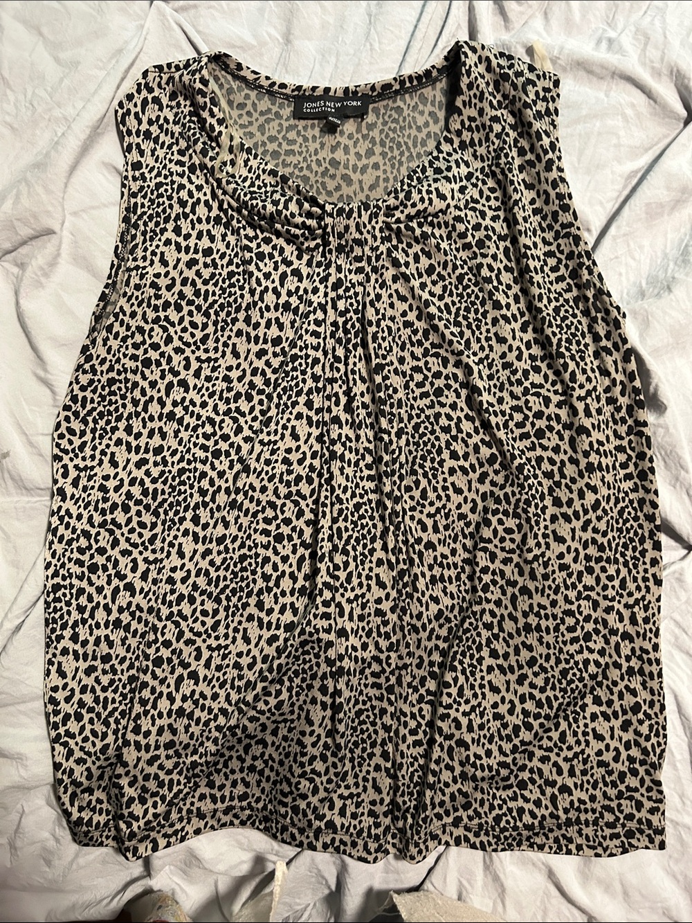 Jones New York Black and Beige Leopard Print Sleeveless Camisole